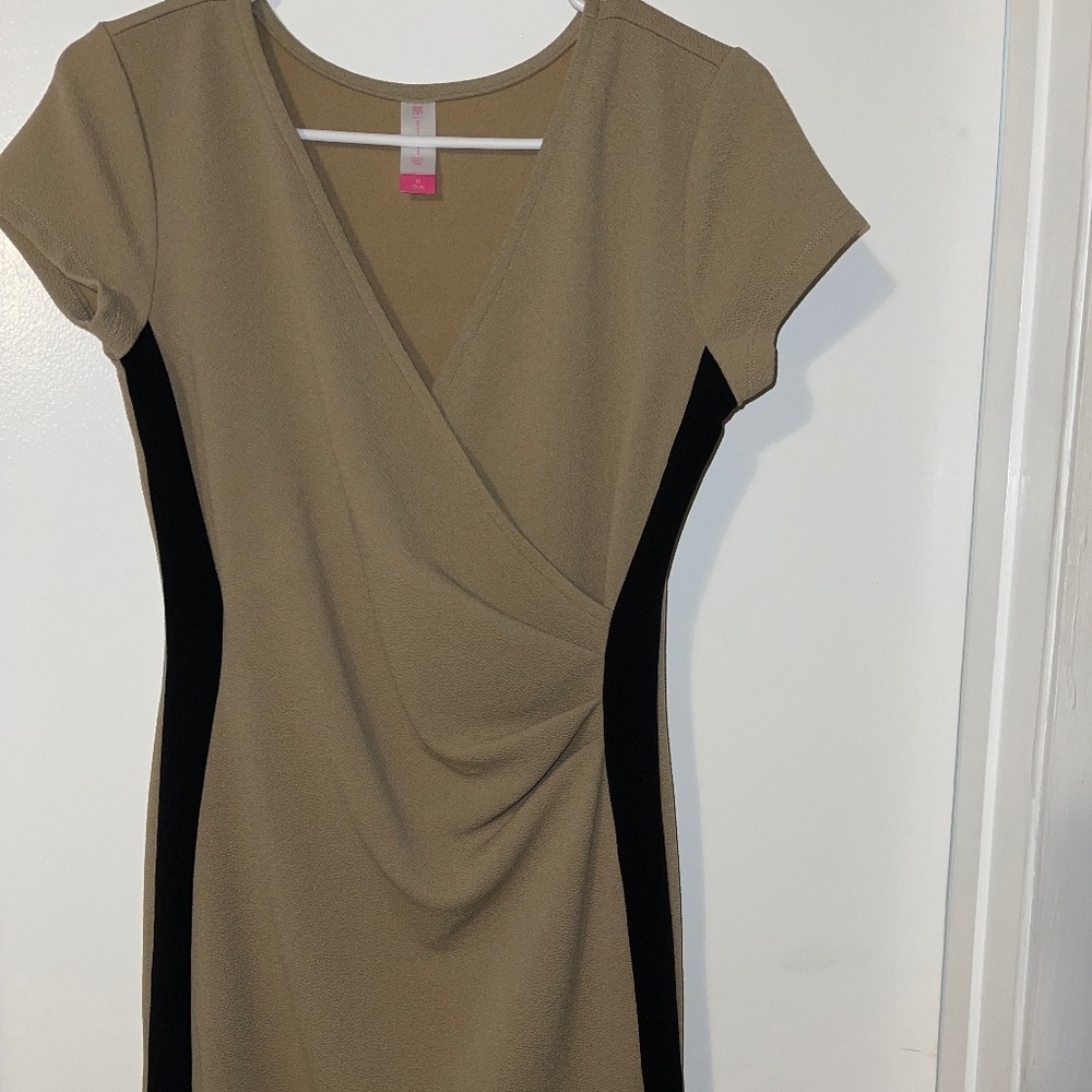 Tan/black bodycon dress